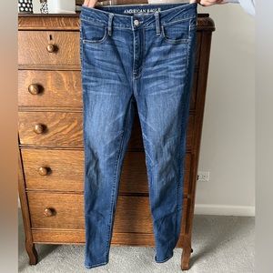 American Eagle super stretch long blue skinny jeans